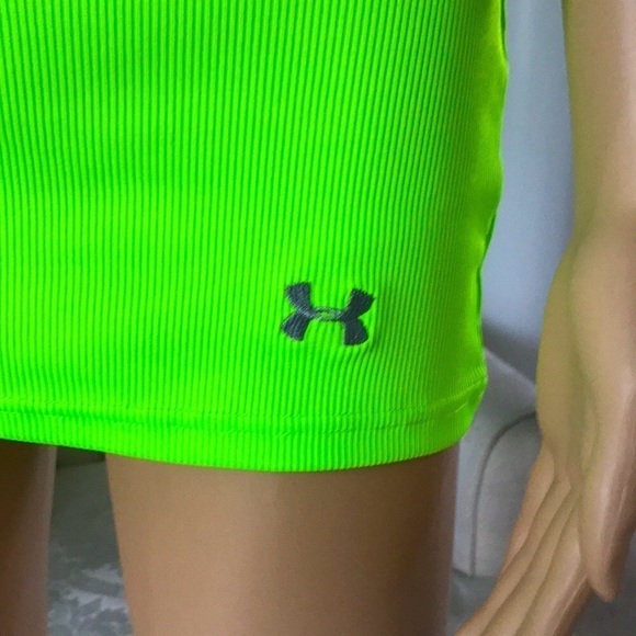 Brand New Under Armour Heatgear Razorback Bright Neon Fitted Tank Top - Picture 10 of 12